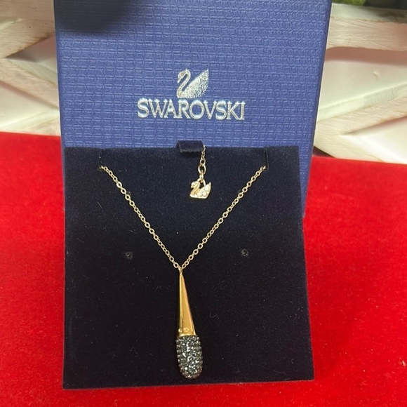 Swarovski Gold and Black Teardrop Necklace - Picture 2 of 2